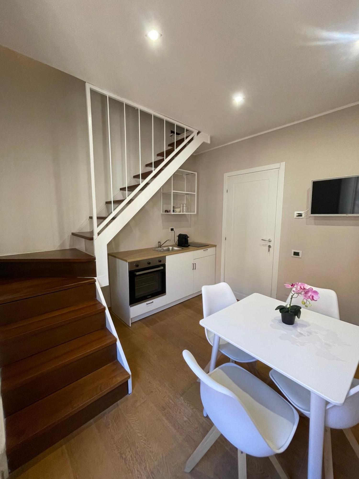 Appartamento Suite Sardinia Holiday กาญารี ภายนอก รูปภาพ